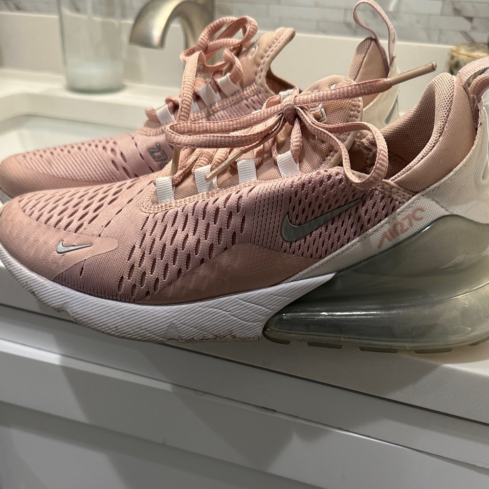 Nike Women's Pink Air Max 270 Sneakers